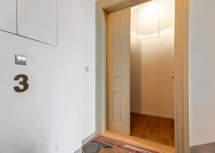 Namesti Miru شقة براغ